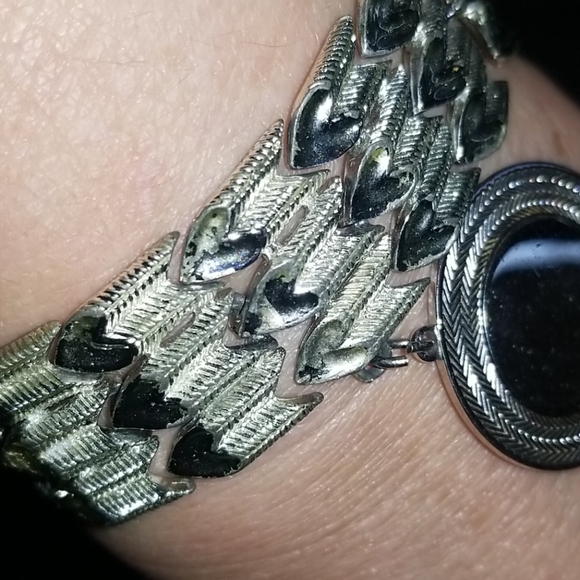 1939 Pegasus Coro Bracelet - Picture 5 of 8